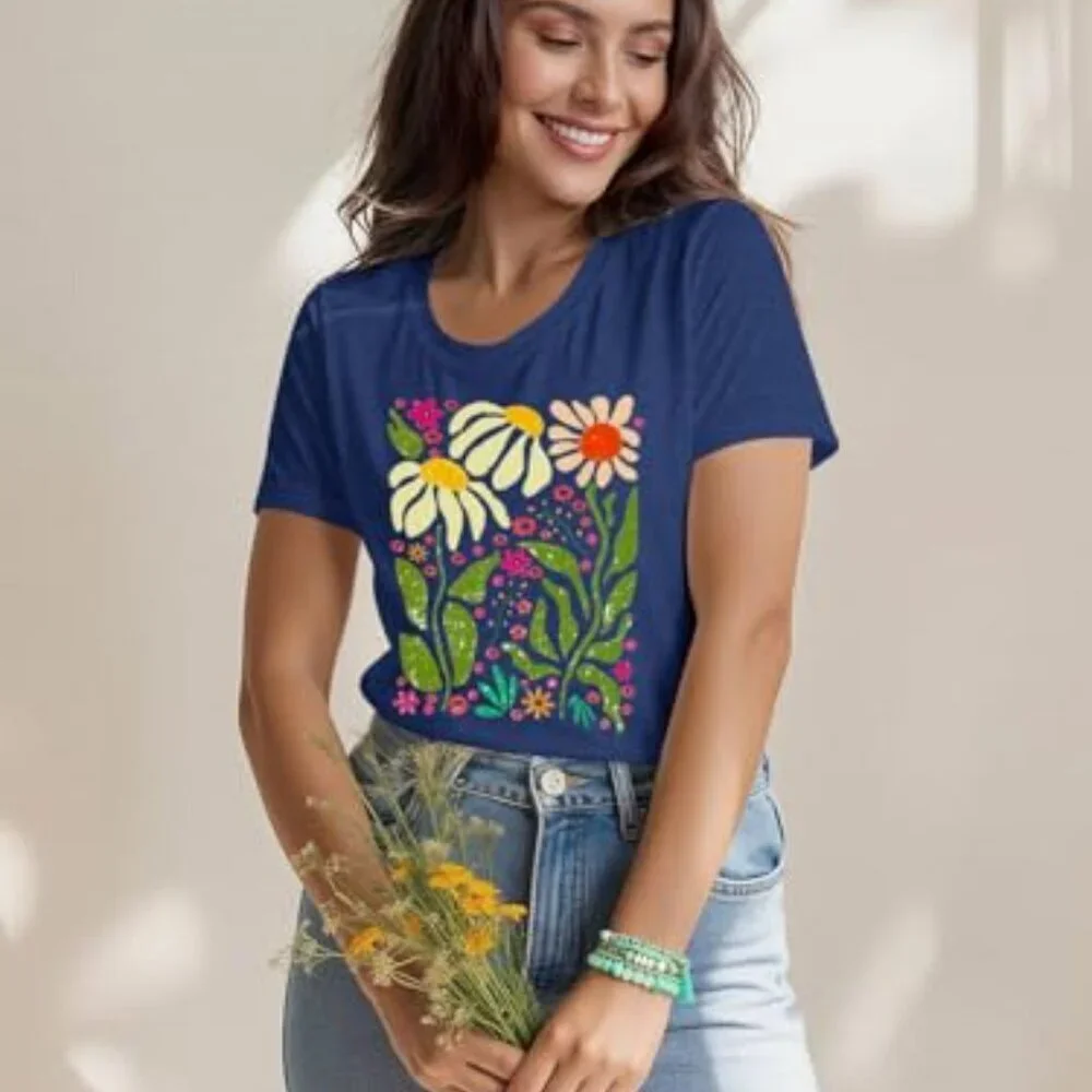 Vintage Floral Graphic Tee Boho Cottagecore Short Sleeve Top Women's T-Shirt